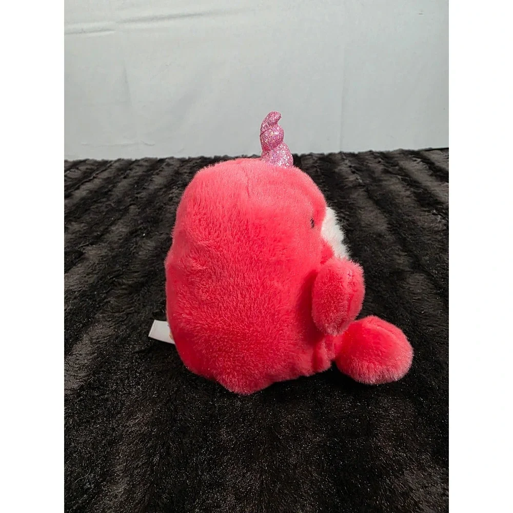 Aurora Palm Pals Nia Narwhal Pink Plush Stuffed Animal Glitter Horn 5 inch